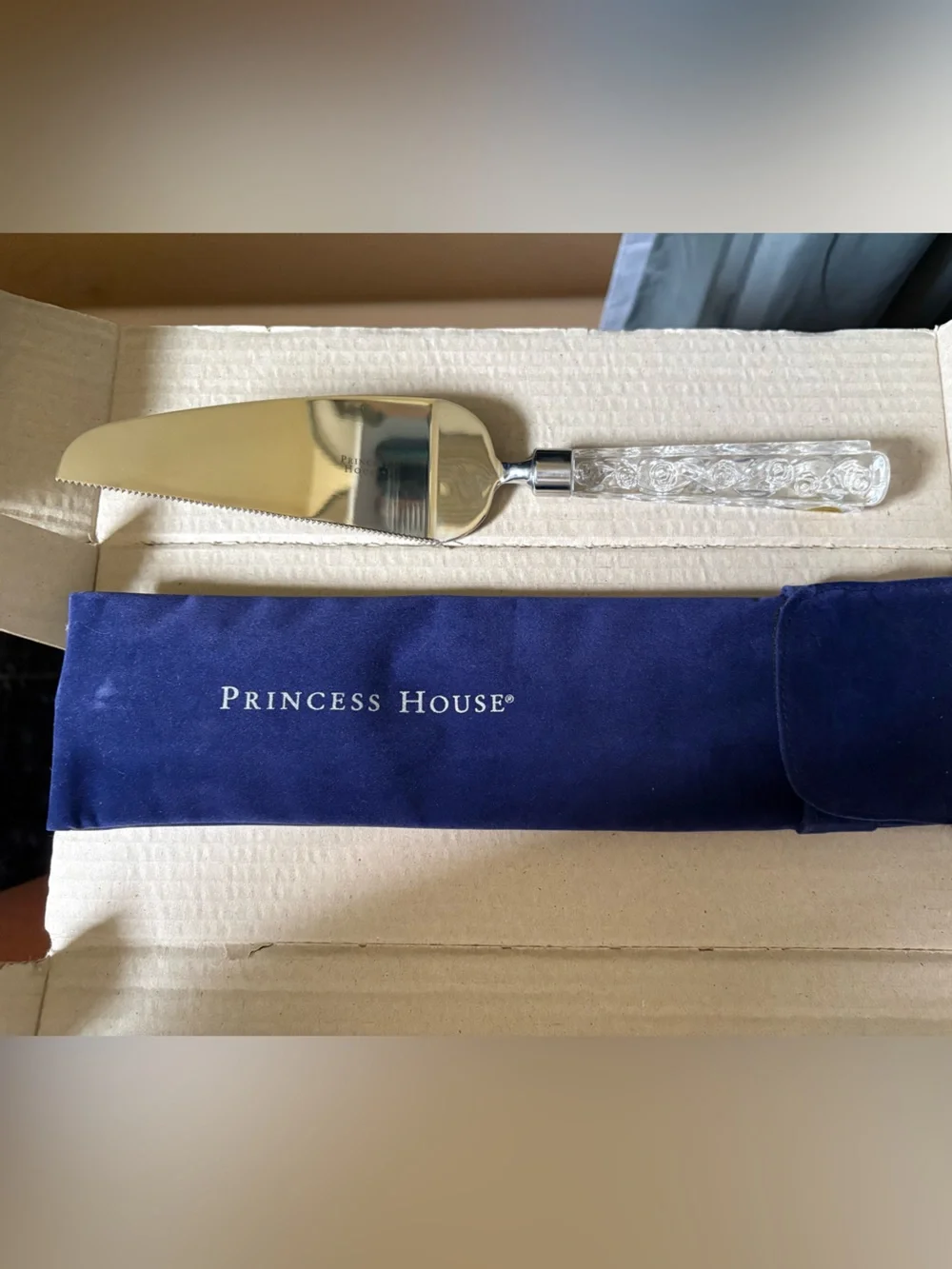 Princess House crystal cake server